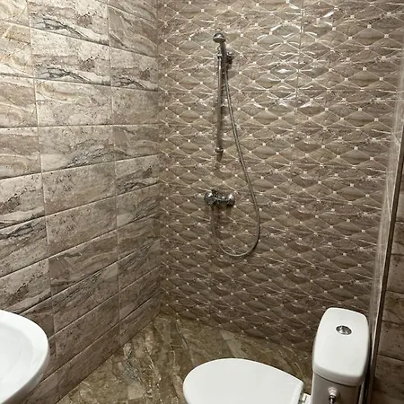 Victoria Hotel Rooms & Victoria Apartment Veliko Tarnovo Exterior photo